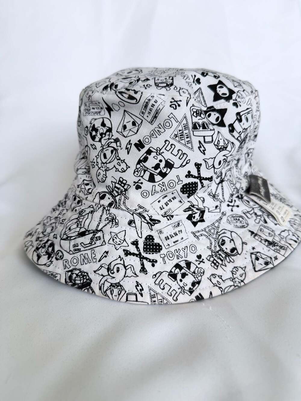 Tokidoki Reversible Bucket Hat Black White Doodle Print
